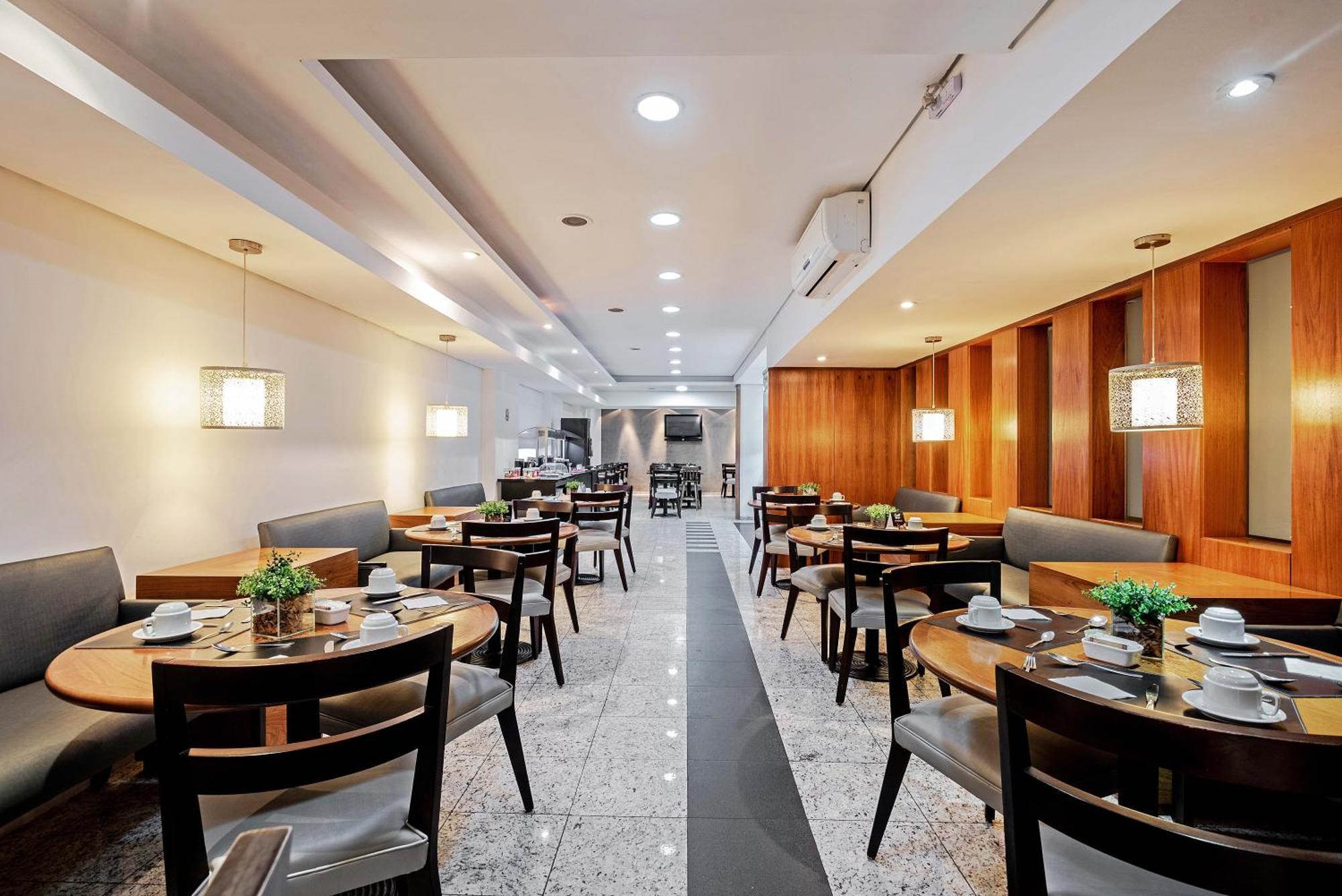 Hotel Slaviero Batel